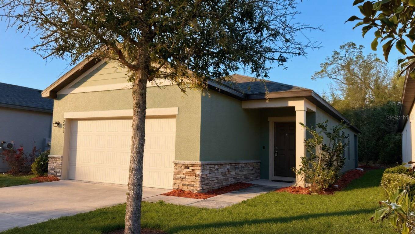 2051 CADES COVE WAY, Deland, FL 32720