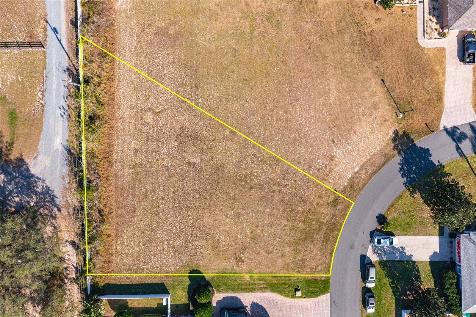 1004 MYRTLE BREEZES CT, Fruitland Park, FL 34731