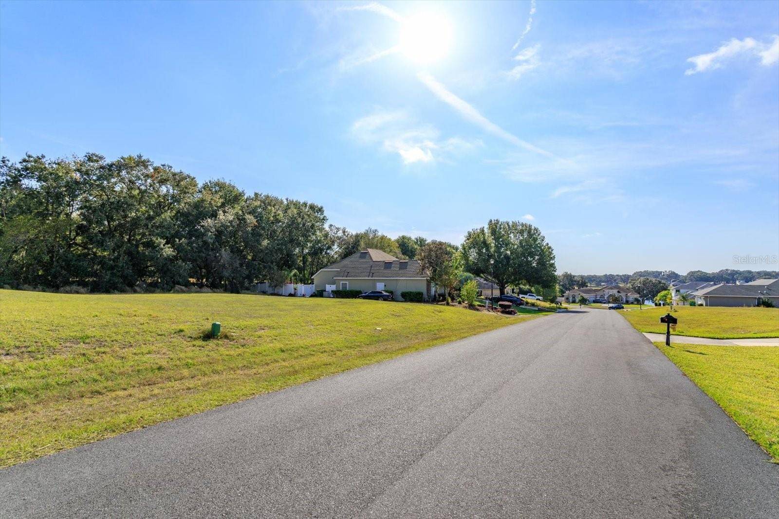 1009 MYRTLE BREEZES CT, Fruitland Park, FL 34731