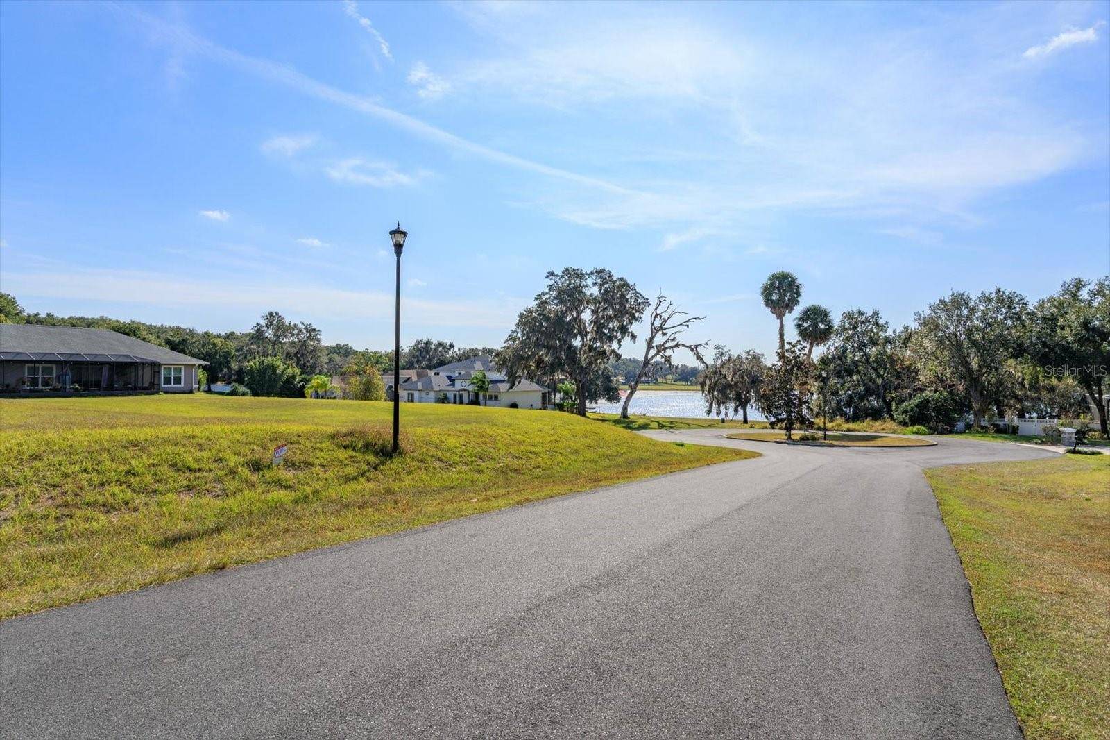 1117 MYRTLE BREEZES CT, Fruitland Park, FL 34731