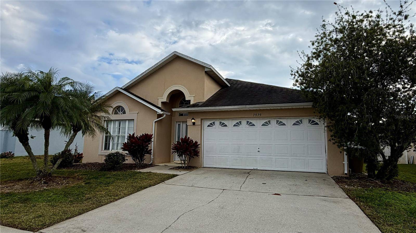 7979 MAGNOLIA BEND CT, Kissimmee, FL 34747