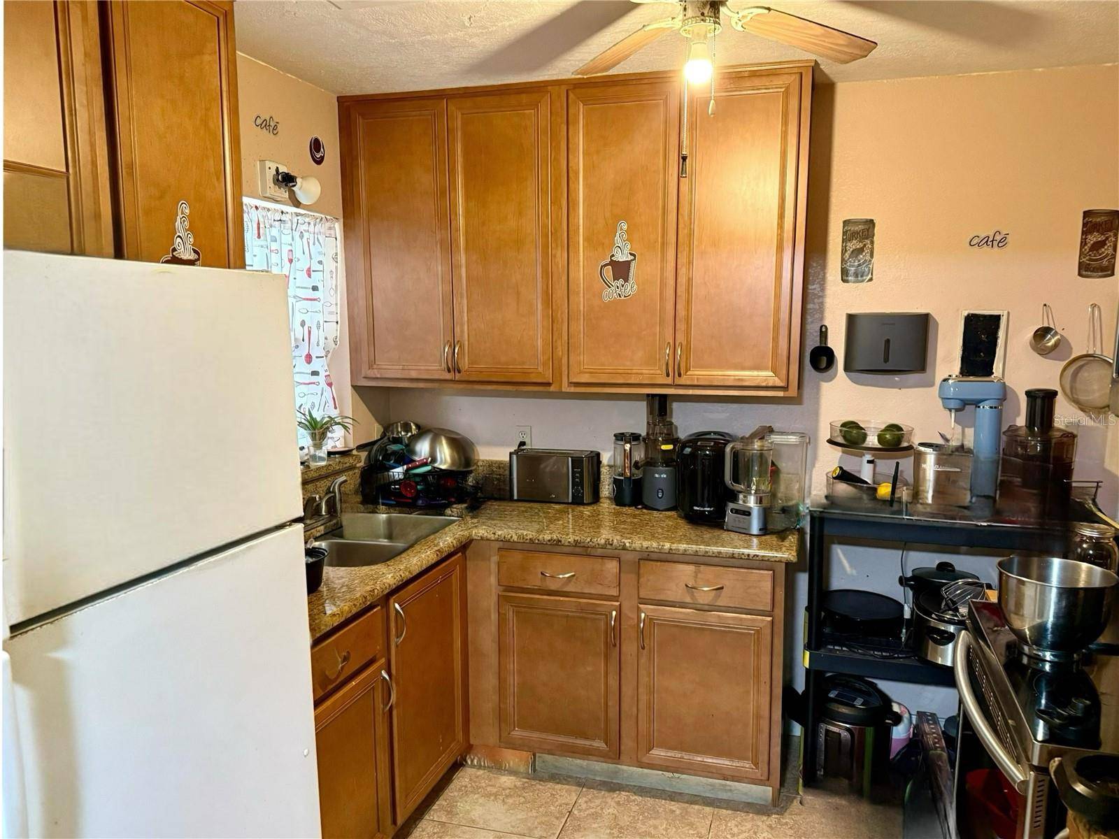 6233 BALBOA DR, Orlando, FL 32808