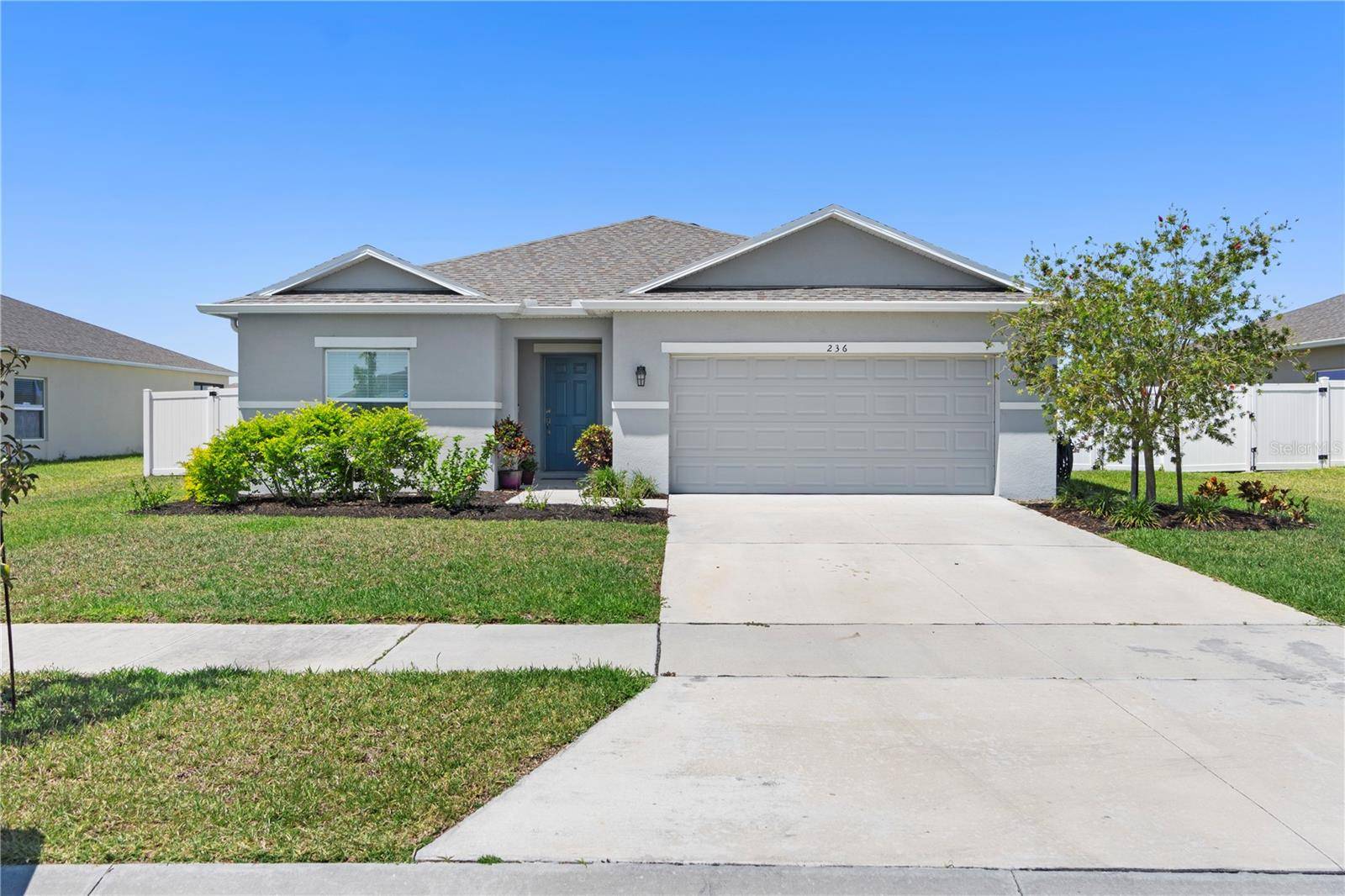 236 AQUAMARINE LN, Kissimmee, FL 34758