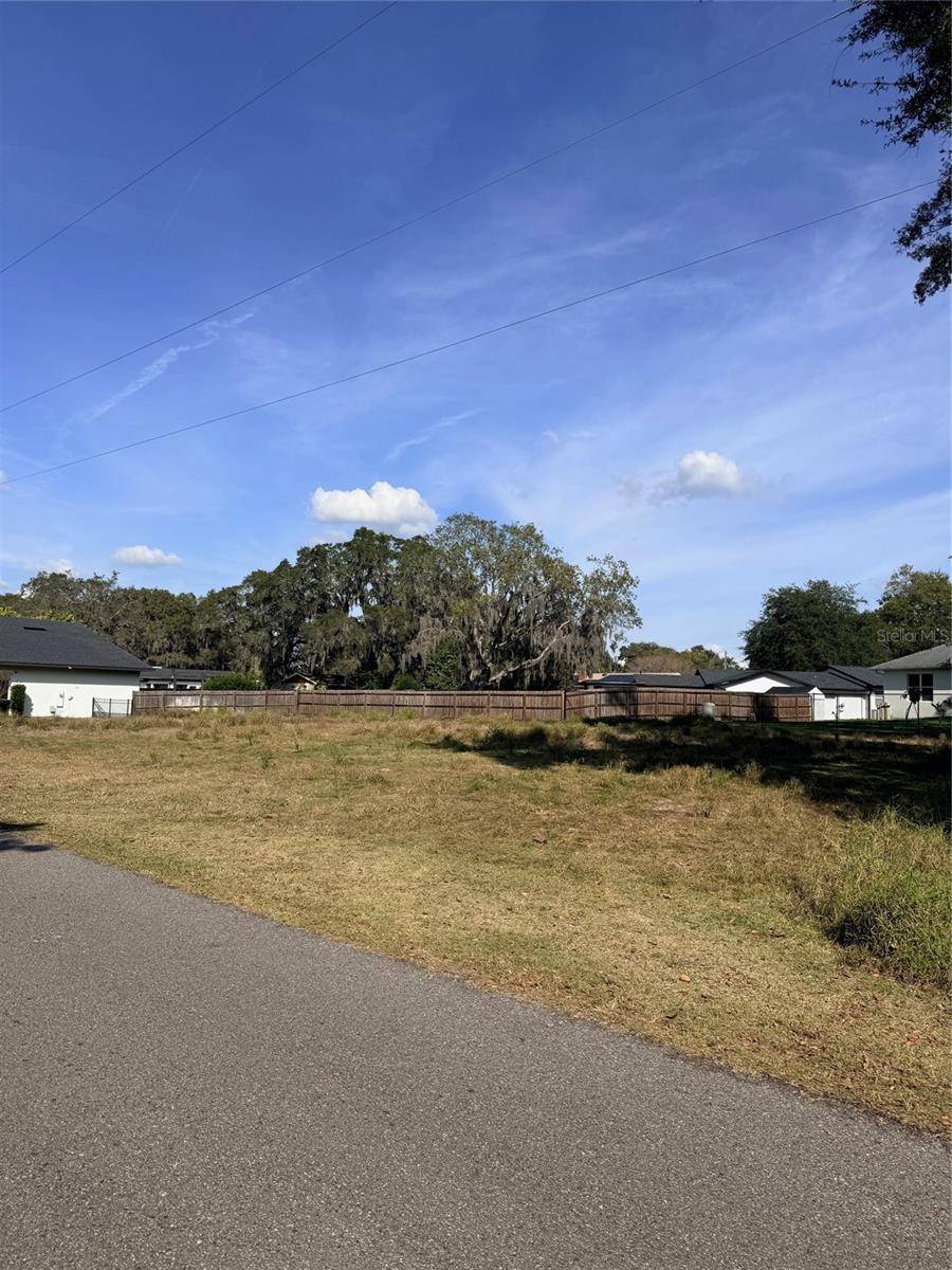 1707 TWIN LAKE DR, Gotha, FL 34734