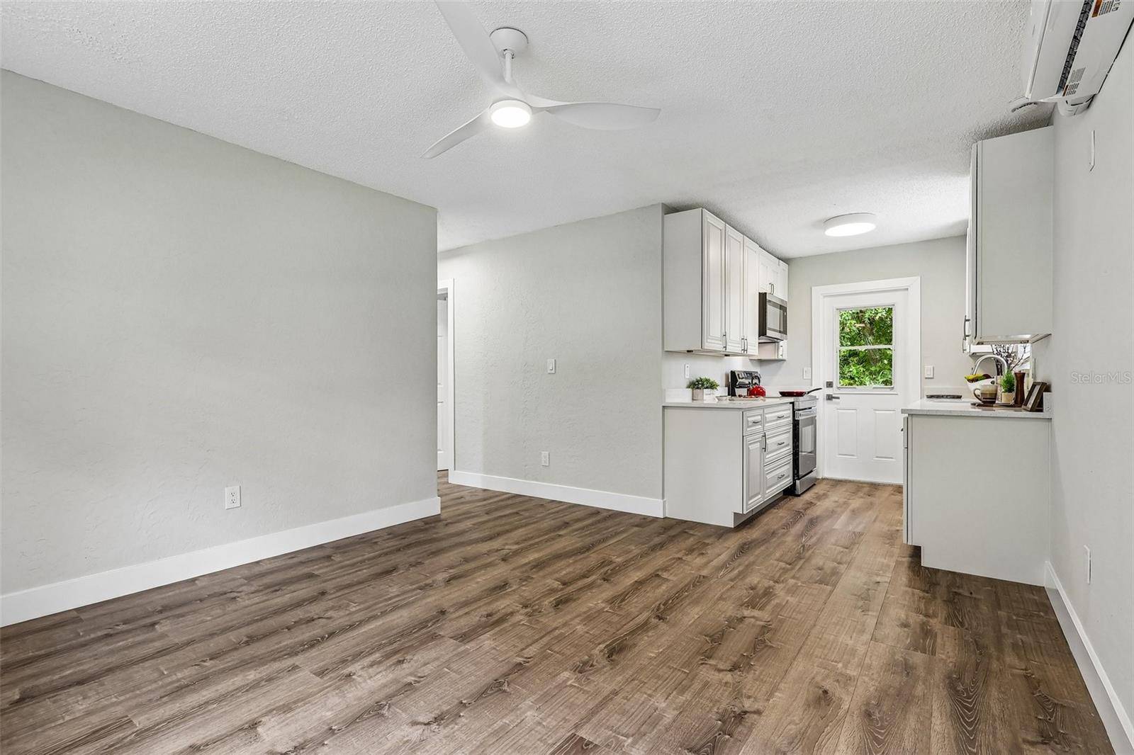 1062 BARCLAY DR, Cocoa, FL 32927