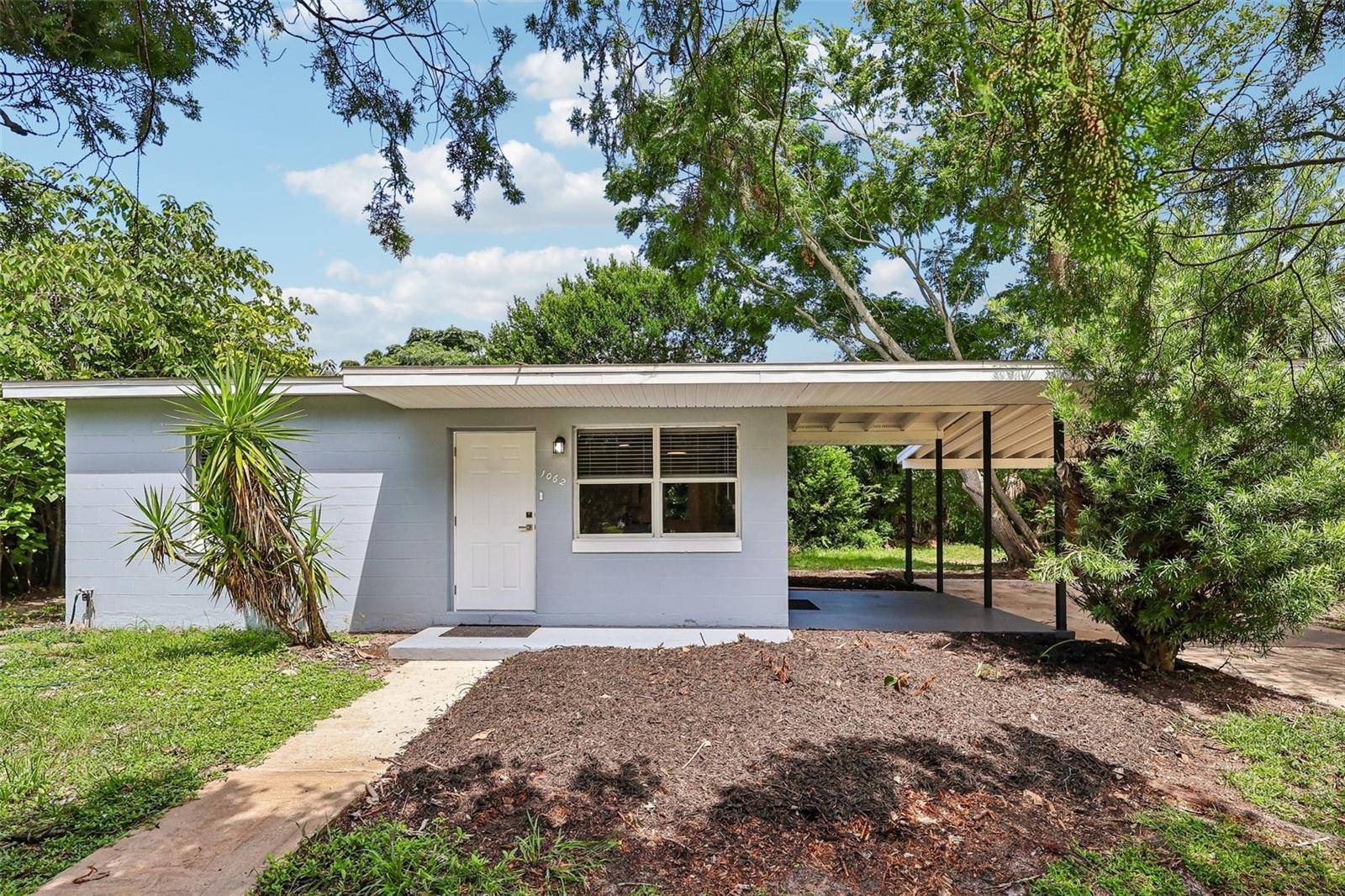1062 BARCLAY DR, Cocoa, FL 32927