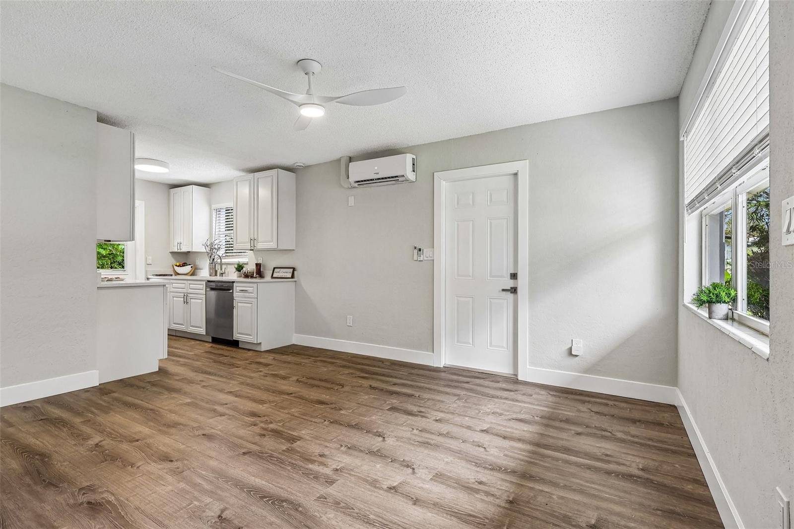 1062 BARCLAY DR, Cocoa, FL 32927