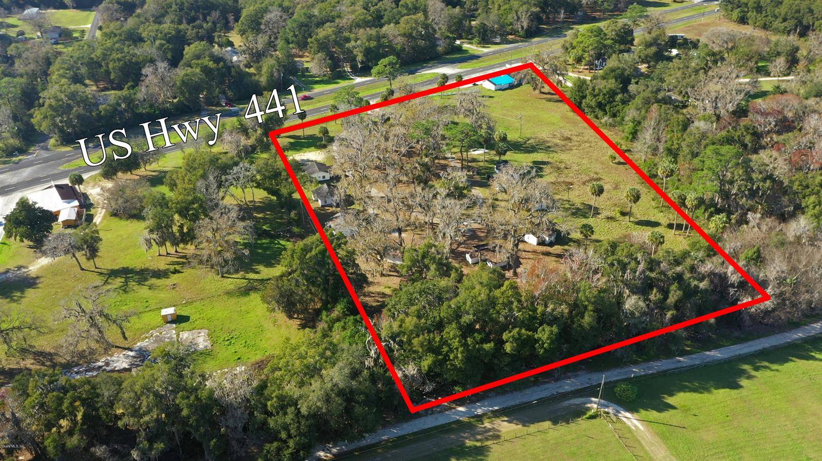 18585 N HIGHWAY 441, Reddick, FL 32686