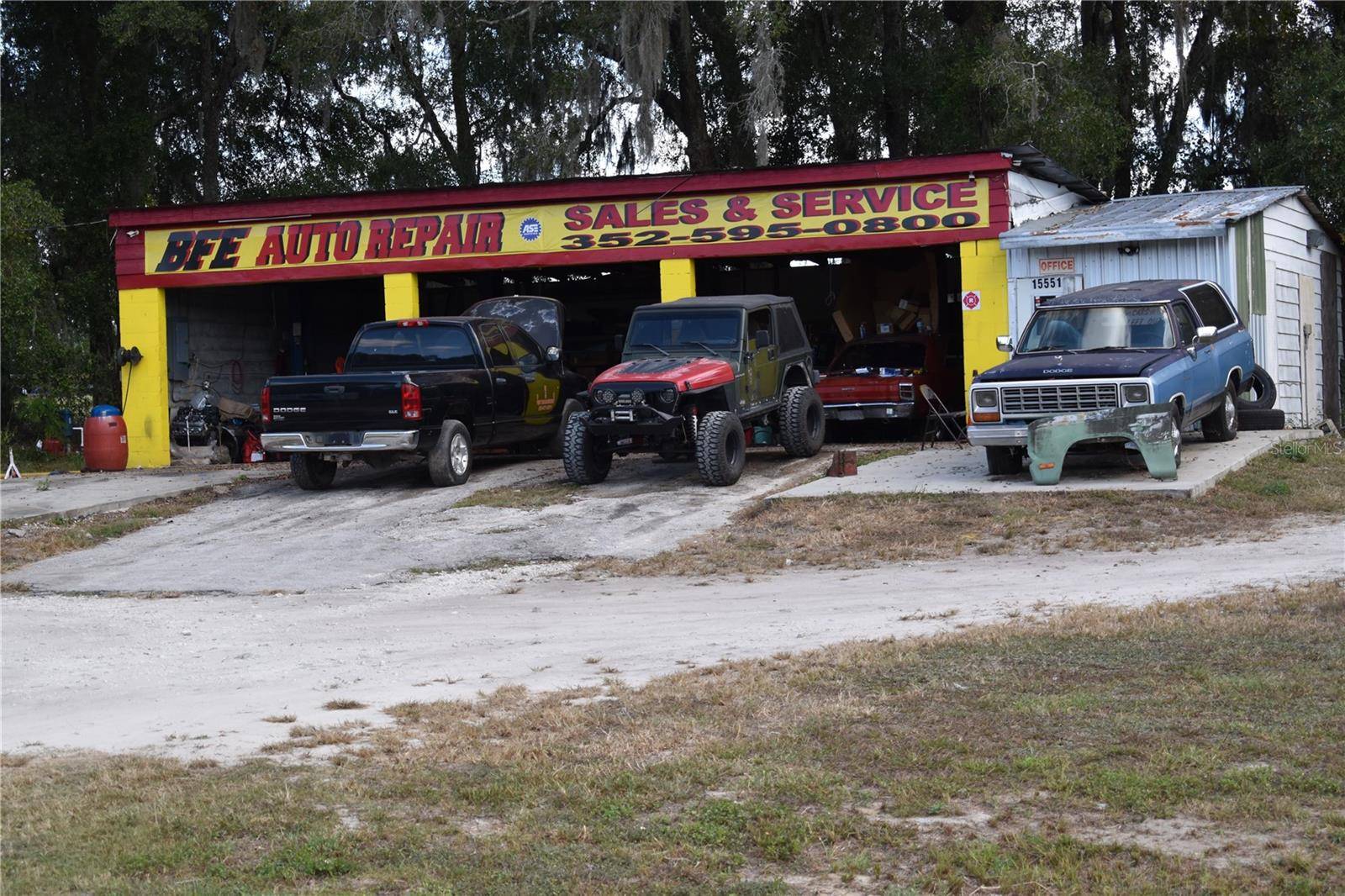 15551 N US HIGHWAY 301, Citra, FL 32113
