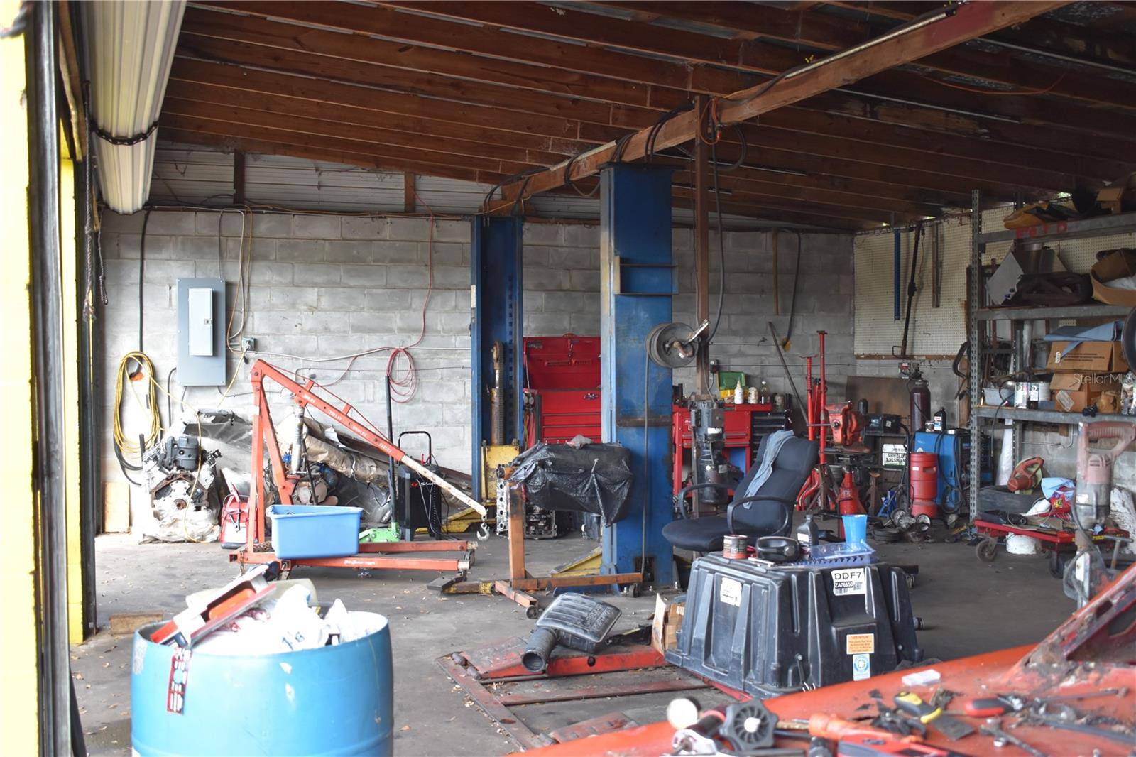 15551 N US HIGHWAY 301, Citra, FL 32113
