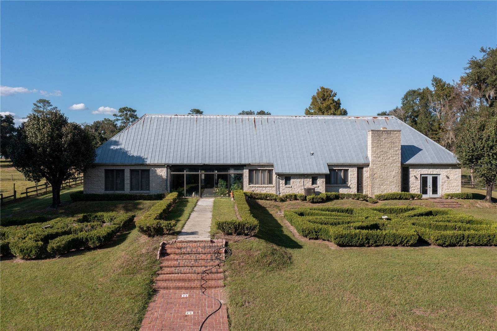 19350 NW 123RD CT, Micanopy, FL 32667