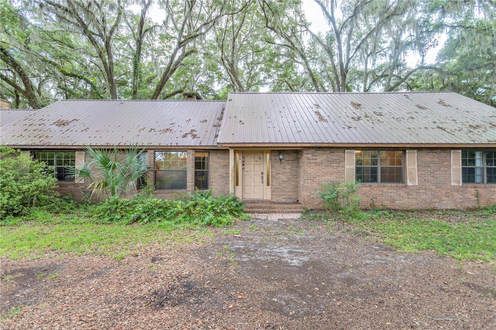 18001 SE HAWTHORNE RD, Hawthorne, FL 32640