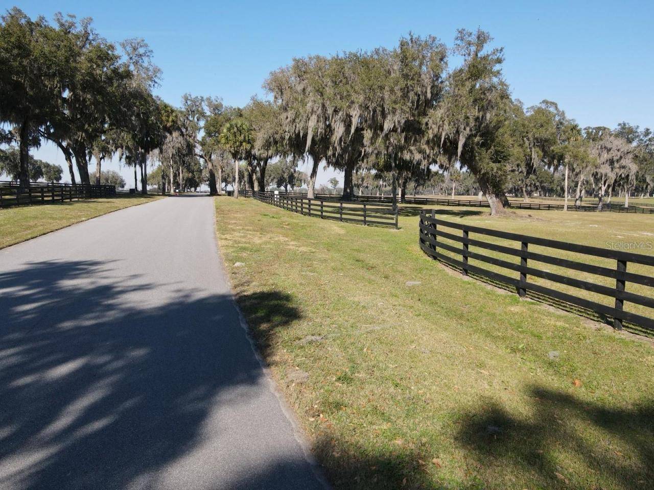 16070 SE 55 AVE RD, Summerfield, FL 34491