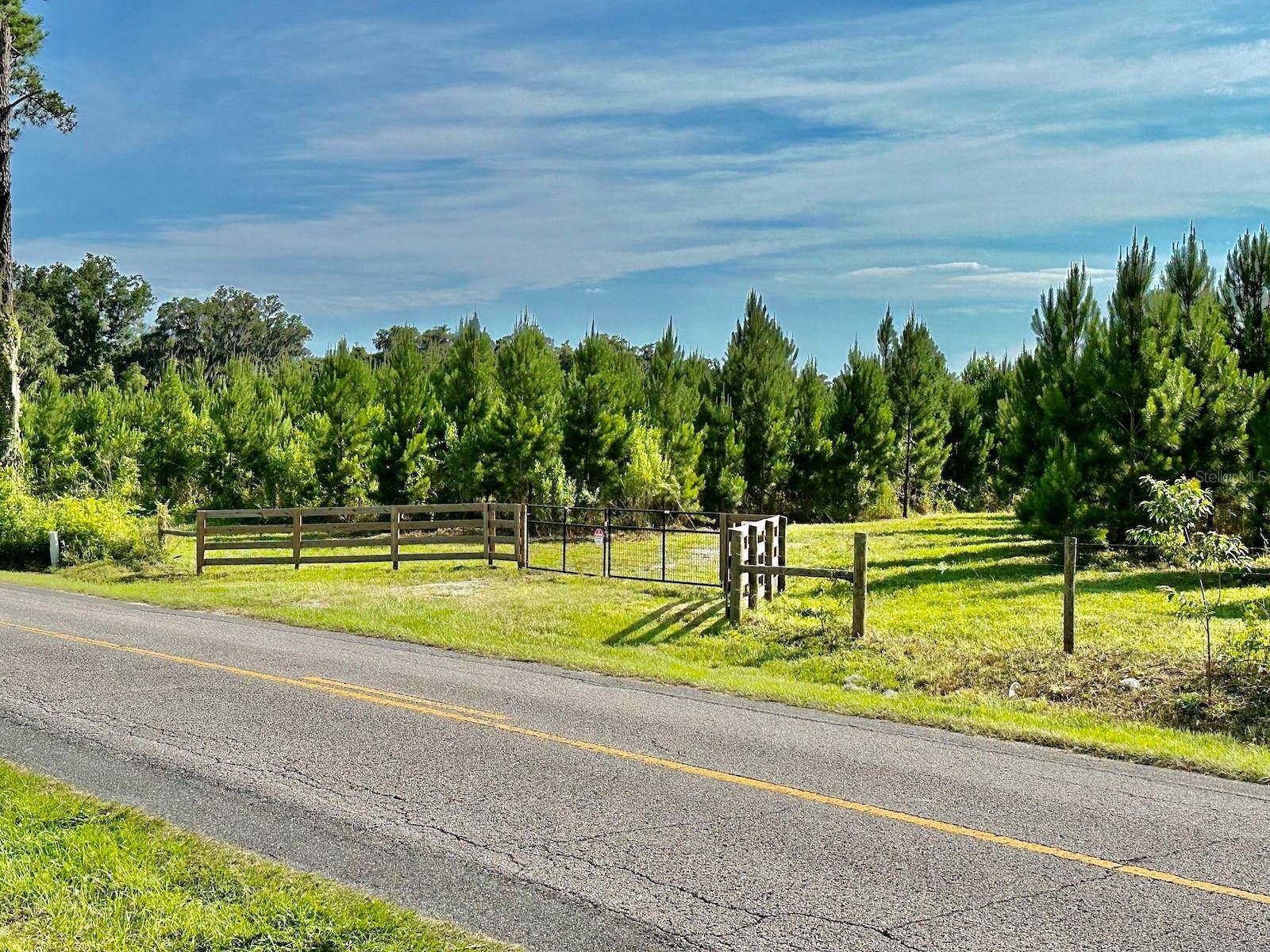 Parcel B NW 160TH AVE, Morriston, FL 32668