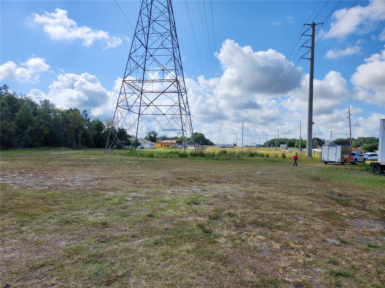 7013 SE MARICAMP RD, Ocala, FL 34472