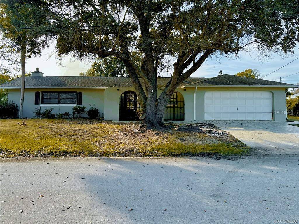 4110 S JEFFERSON PT, Homosassa, FL 34448