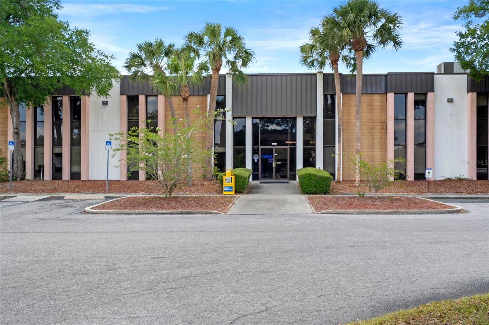 1624 N MEADOWCREST BLVD #2, Crystal River, FL 34429