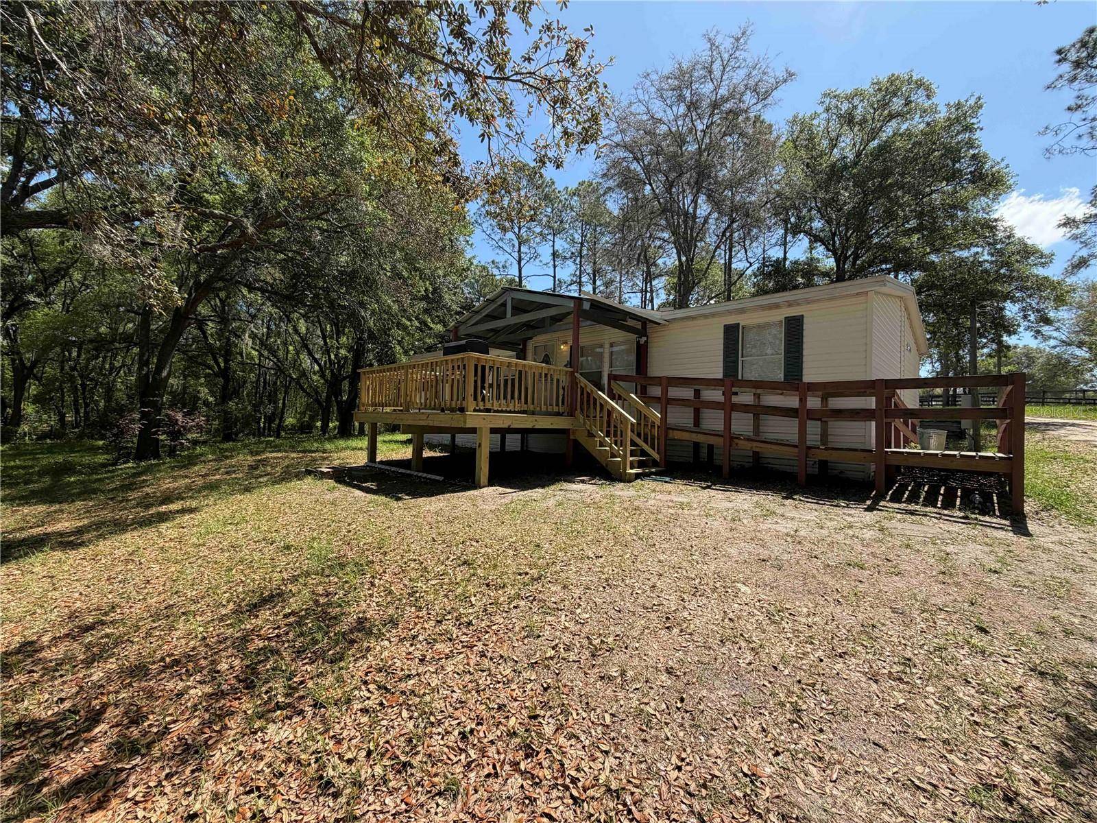 1550 SE 111TH CT, Morriston, FL 32668