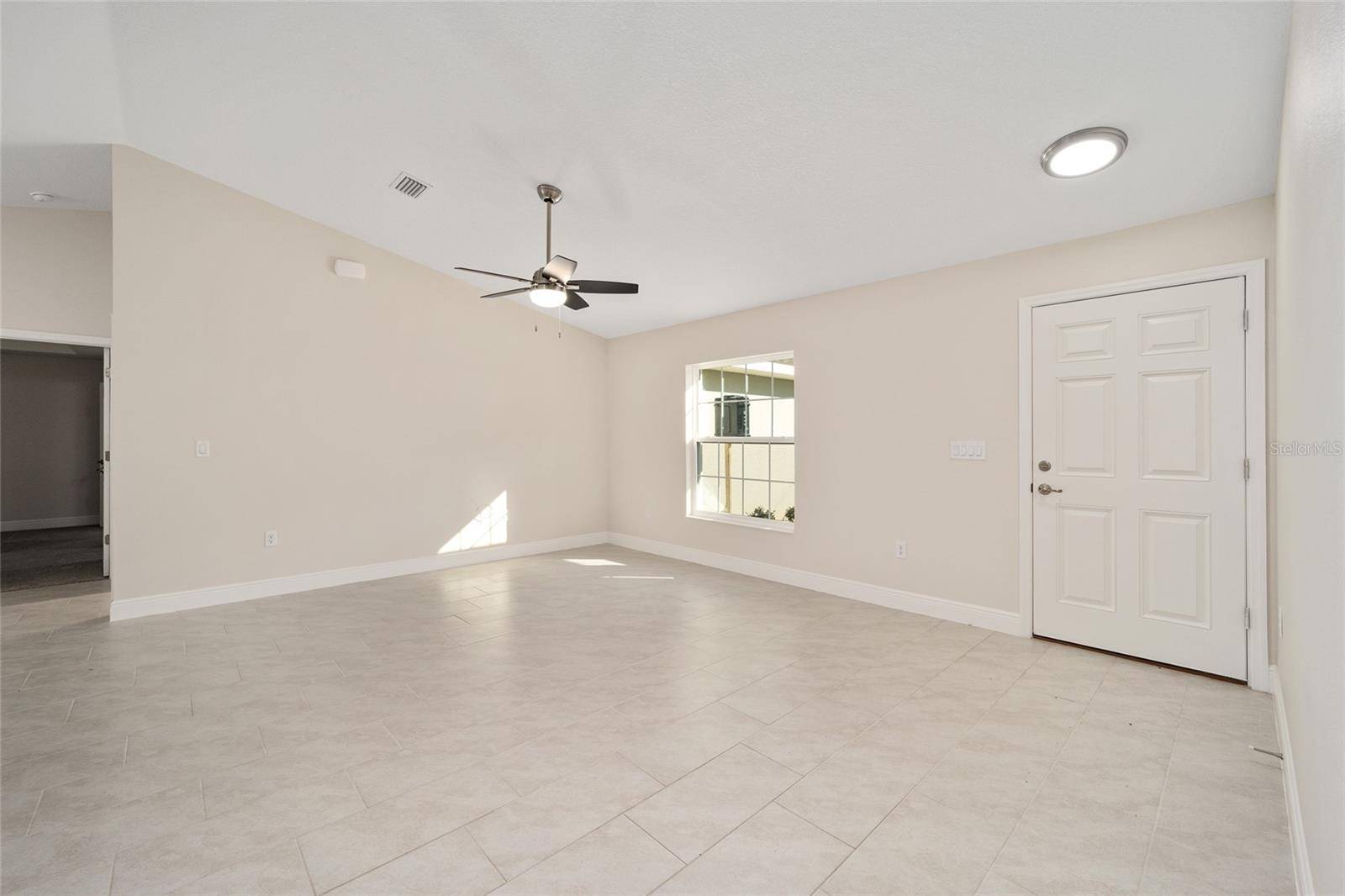 2398 W DEVON DR, Citrus Springs, FL 34434