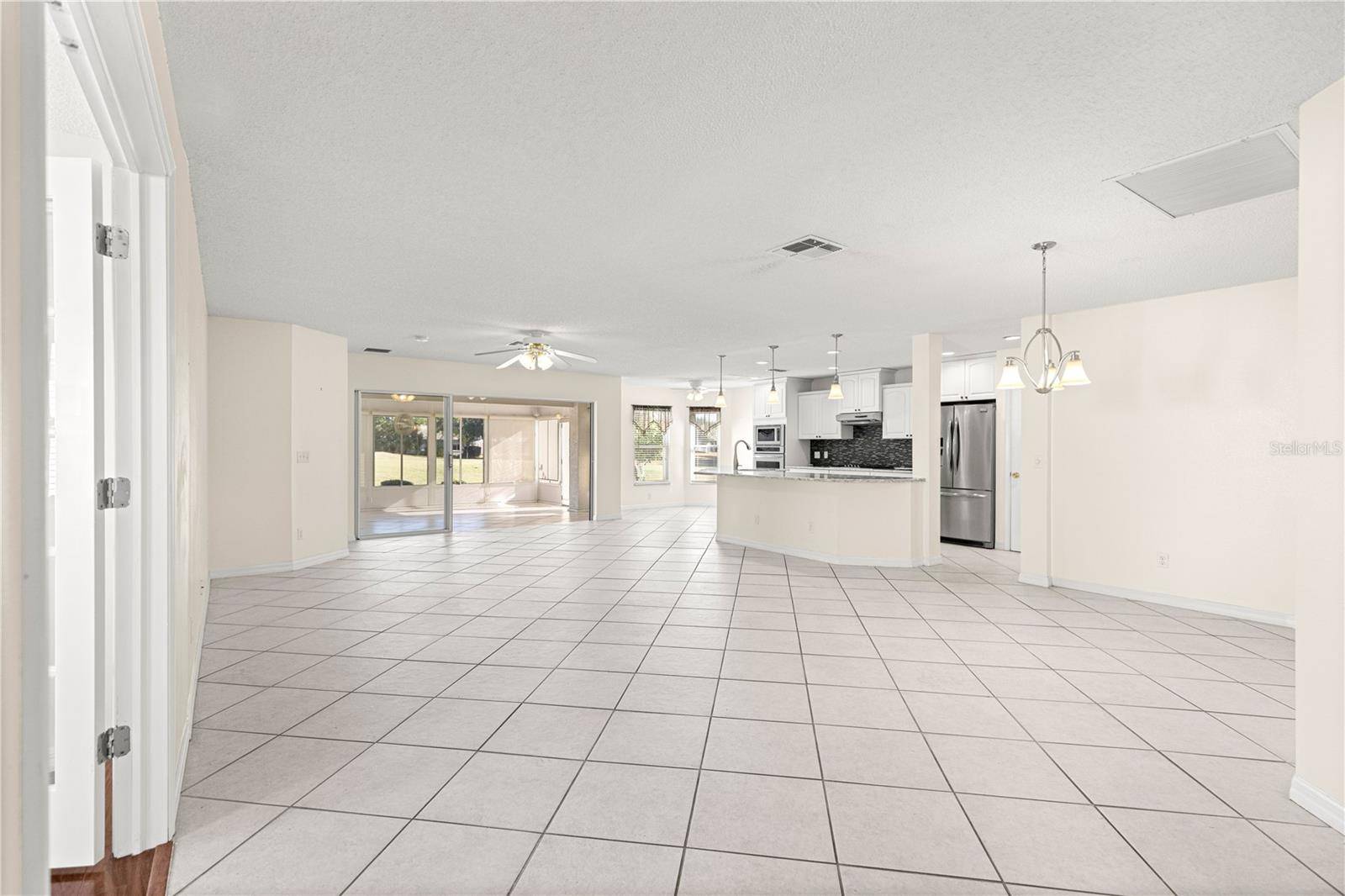 9452 SW 93RD LOOP, Ocala, FL 34481
