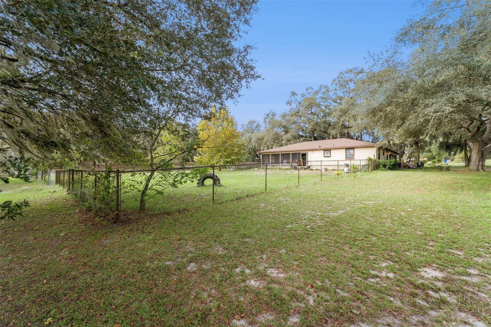 5781 S CRATER LAKE CIR, Keystone Heights, FL 32656