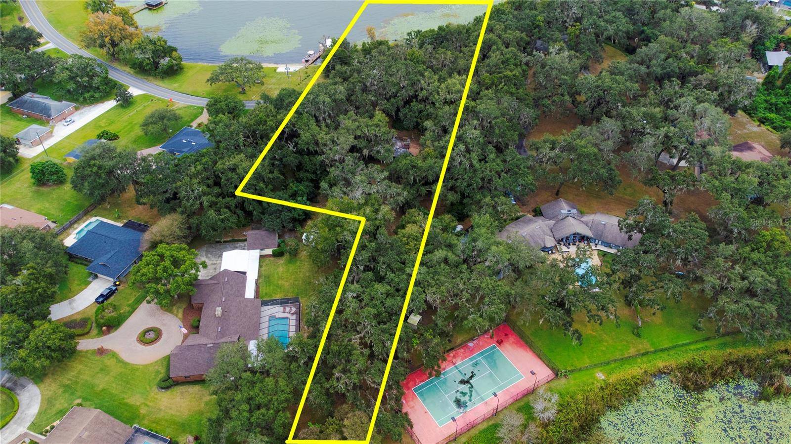 2060 LAKE ARIANA BLVD, Auburndale, FL 33823