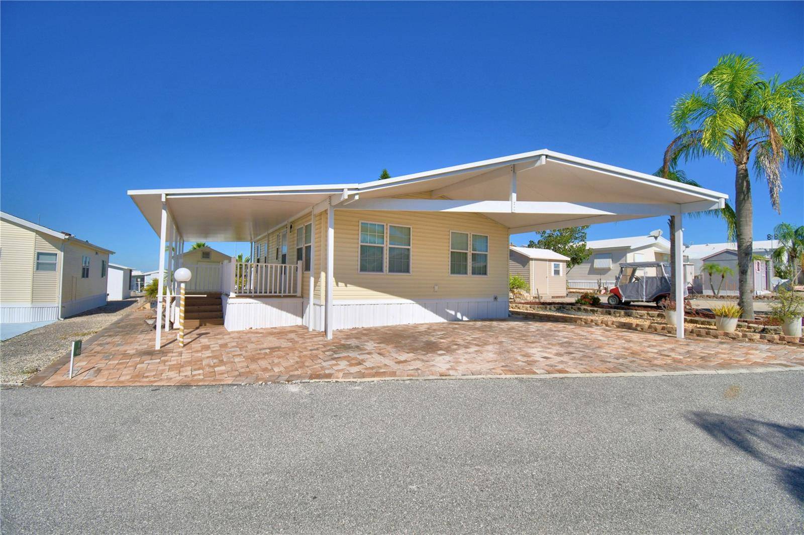 251 PATTERSON RD #i46, Haines City, FL 33844