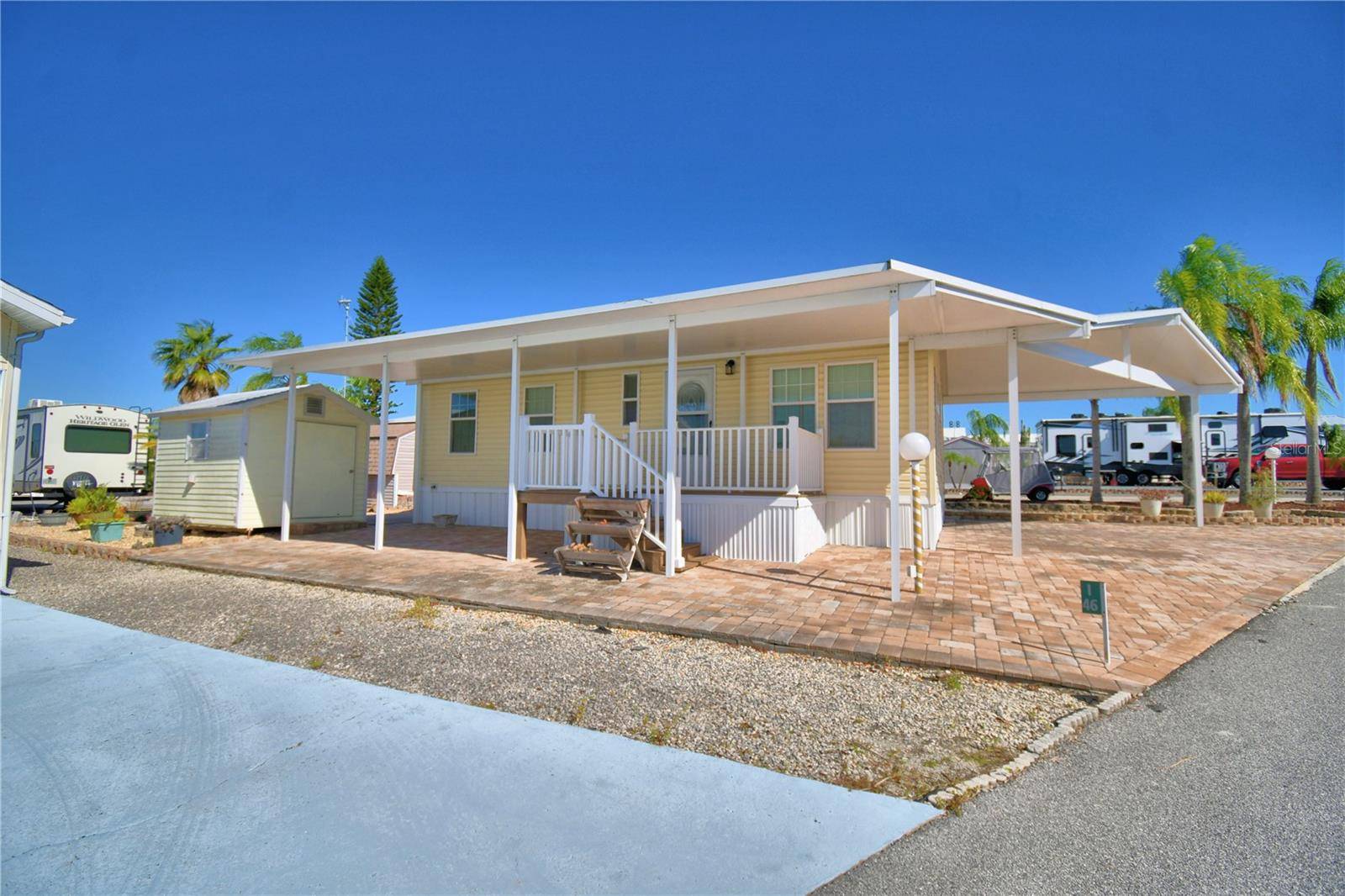251 PATTERSON RD #i46, Haines City, FL 33844