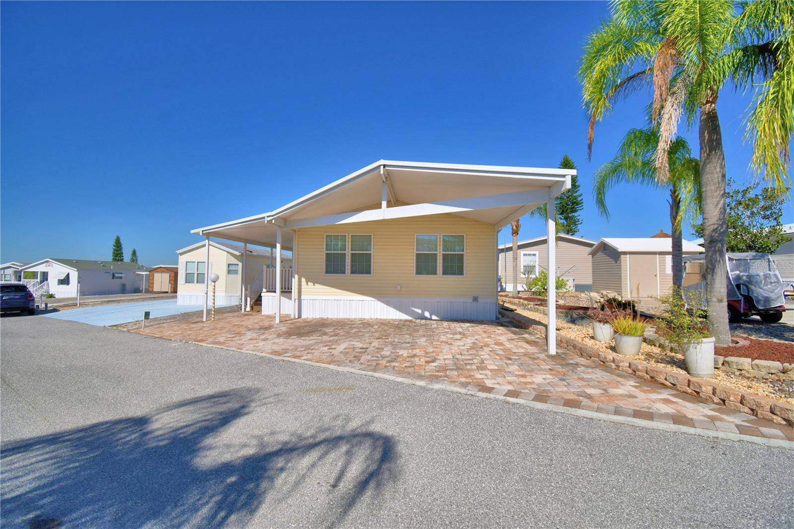 251 PATTERSON RD #i46, Haines City, FL 33844