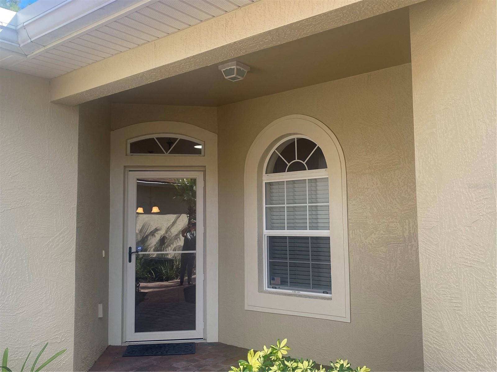 1561 VIENNA SQUARE DR, Winter Haven, FL 33884