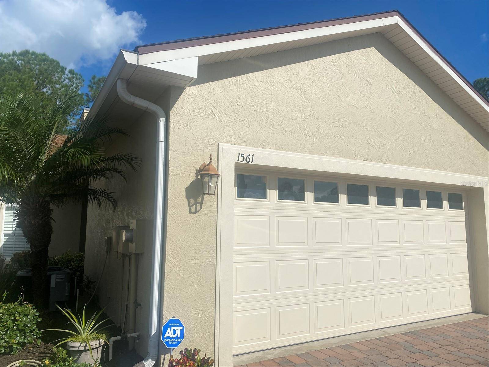 1561 VIENNA SQUARE DR, Winter Haven, FL 33884