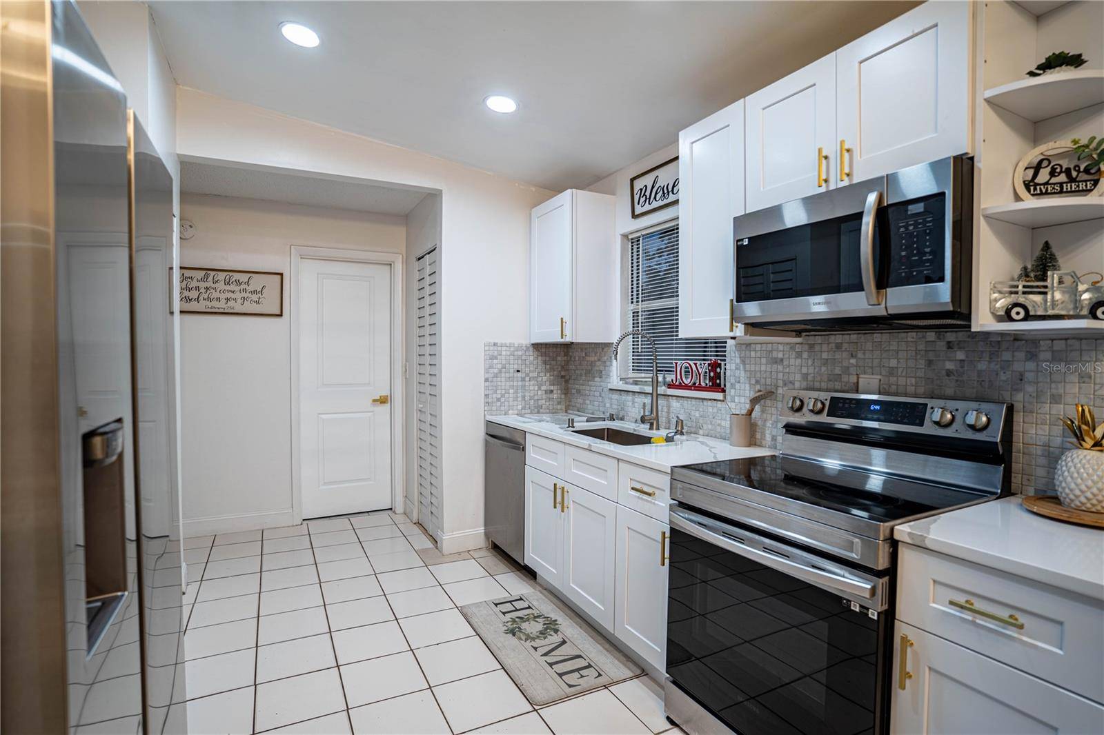 315 LAUDERDALE CT, Kissimmee, FL 34759