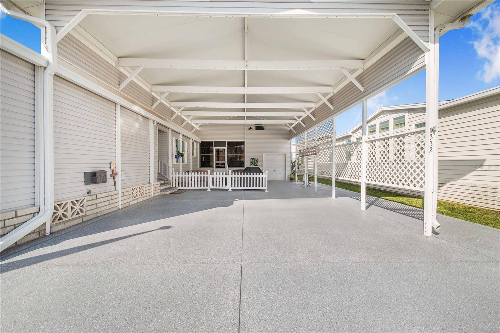 332 FAIRWAY BLVD, Frostproof, FL 33843