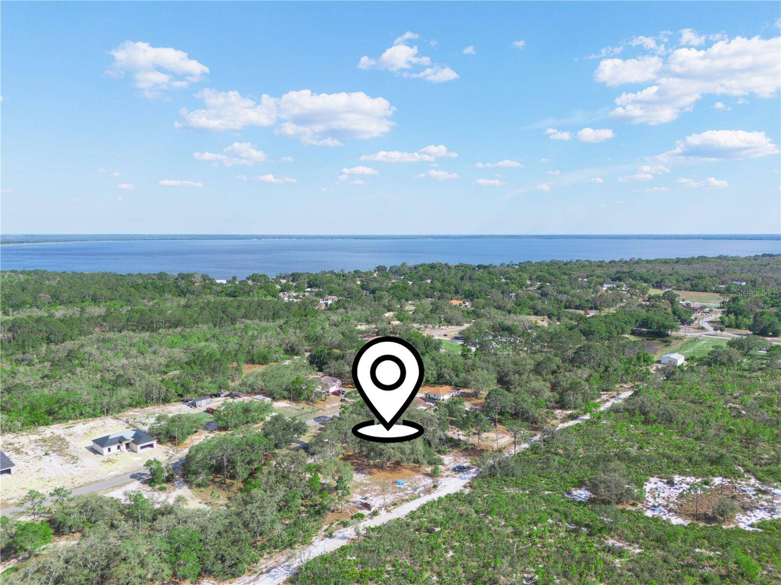 LEMON DR, Lake Wales, FL 33898