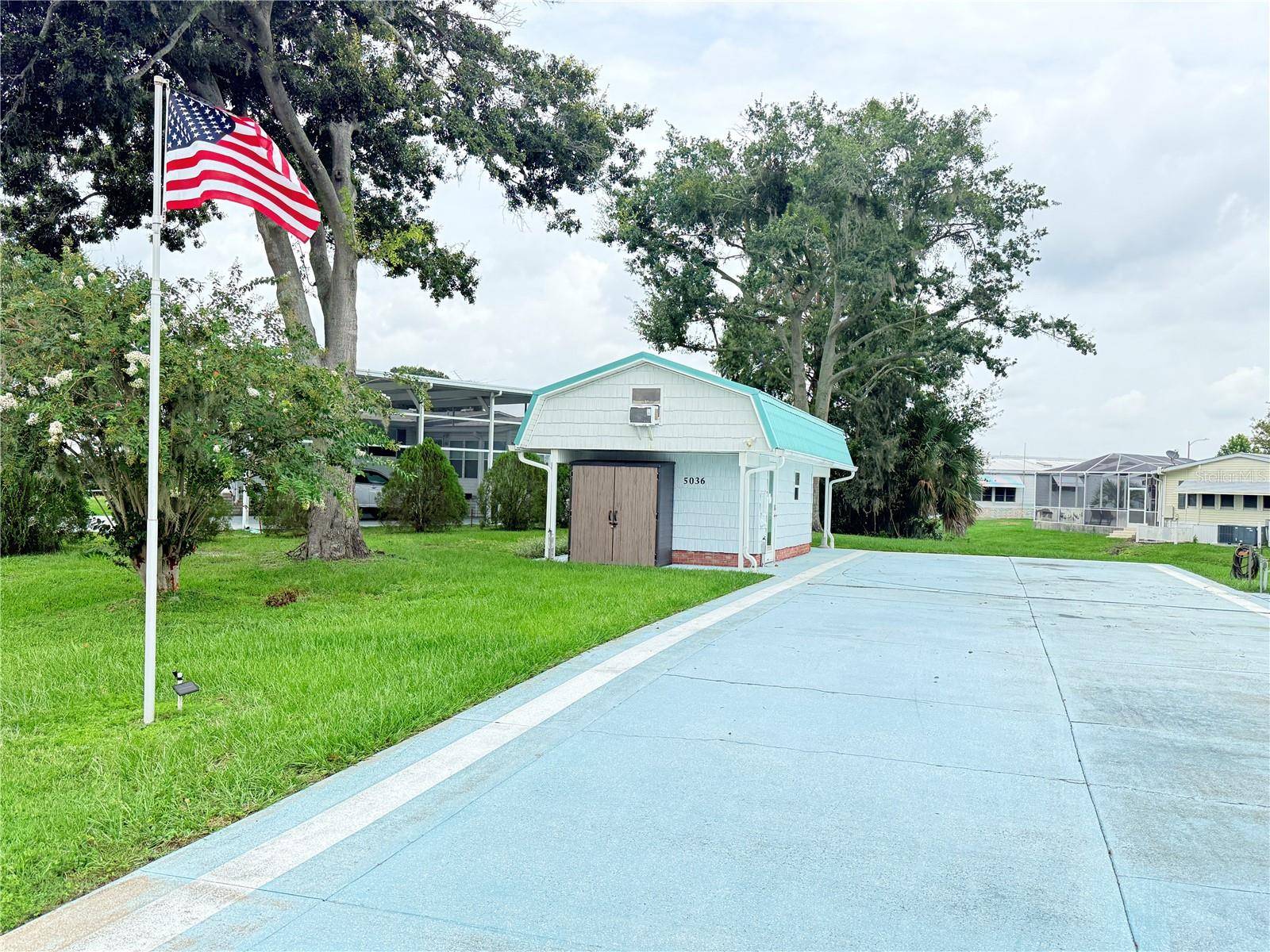 5036 SHORE LINE DR, Polk City, FL 33868