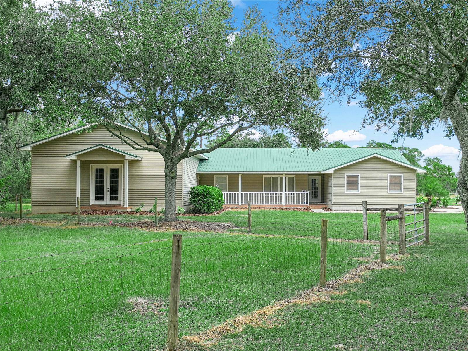 3963 MAMMOTH GROVE RD, Lake Wales, FL 33898