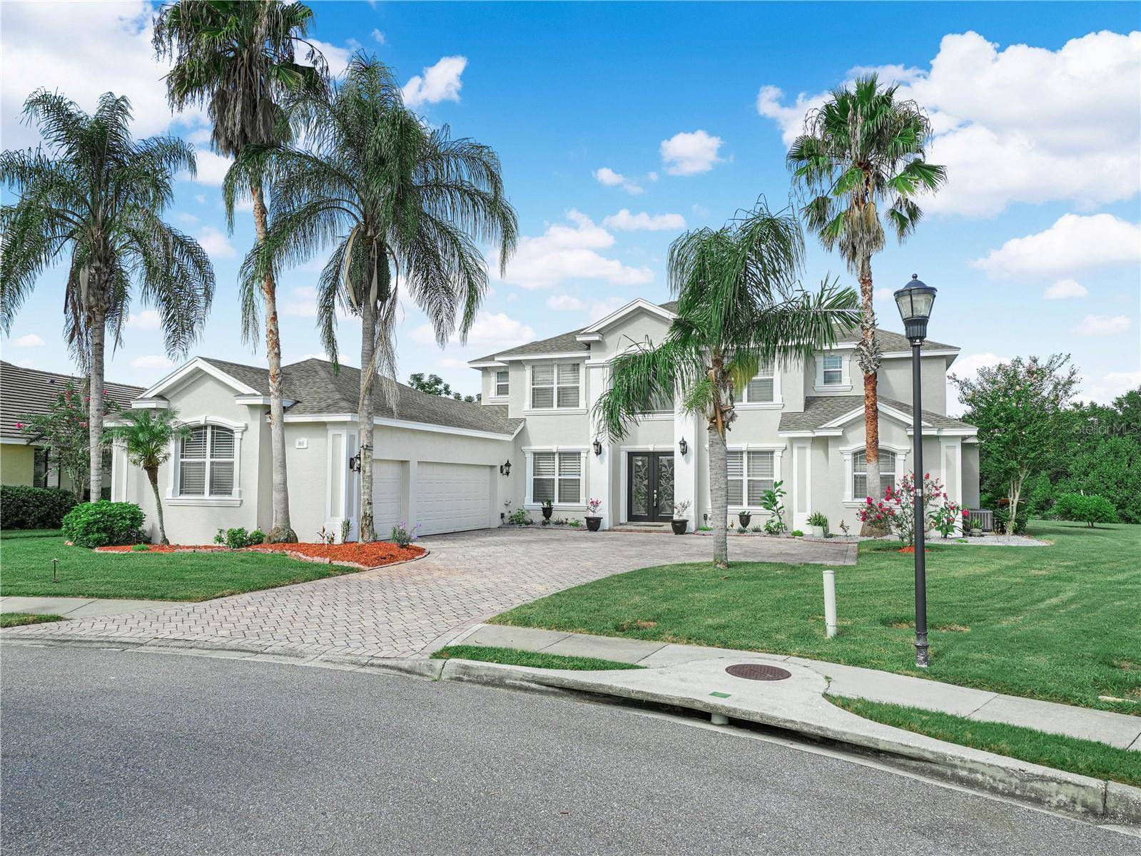 565 WHISPER WOODS DR, Lakeland, FL 33813