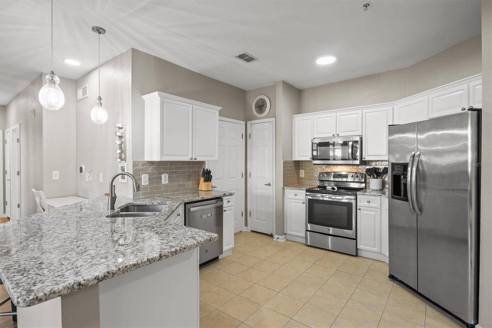 301 TERRACE RIDGE CIR #301, Davenport, FL 33896