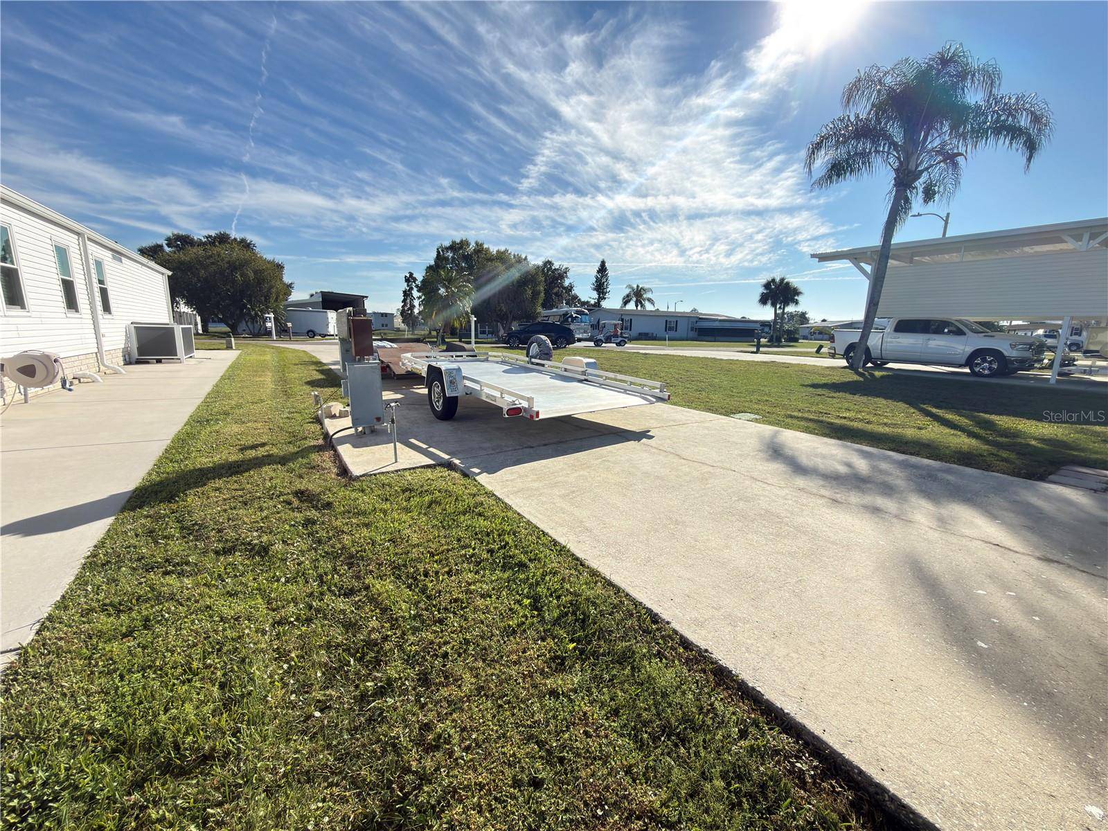 4994 MOUNT OLIVE SHORES DR, Polk City, FL 33868