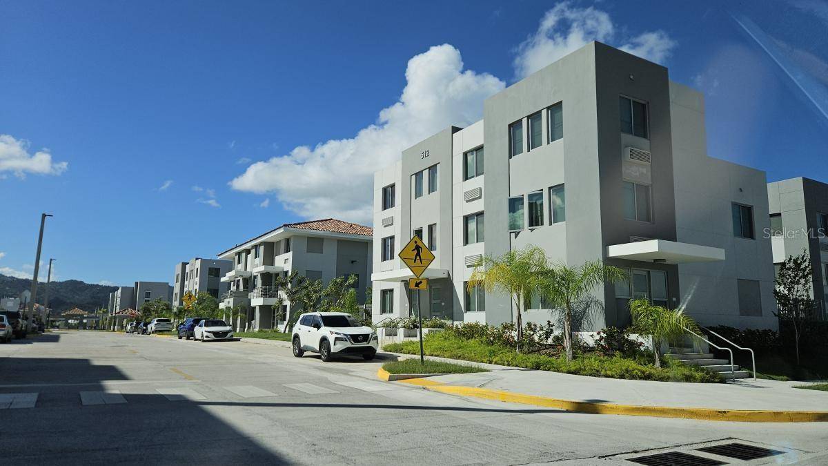 PR-1 INT. SAN CARLOS ST., Caguas, PR 00725