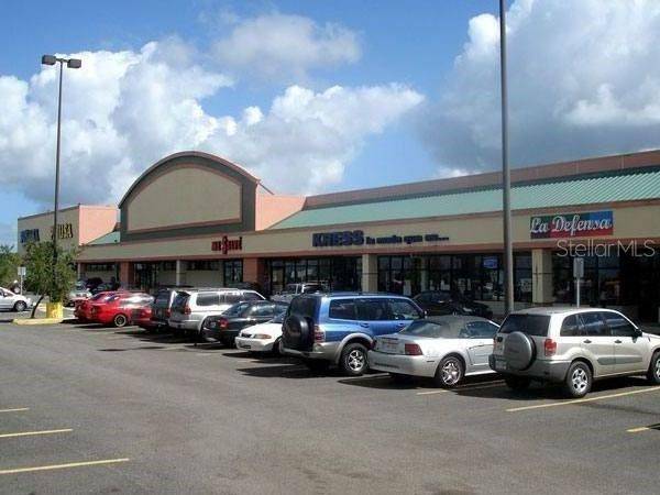 PR-137 Int. PR-617 MOROVIS PLAZA SHOPPING, Morovis, PR 00687