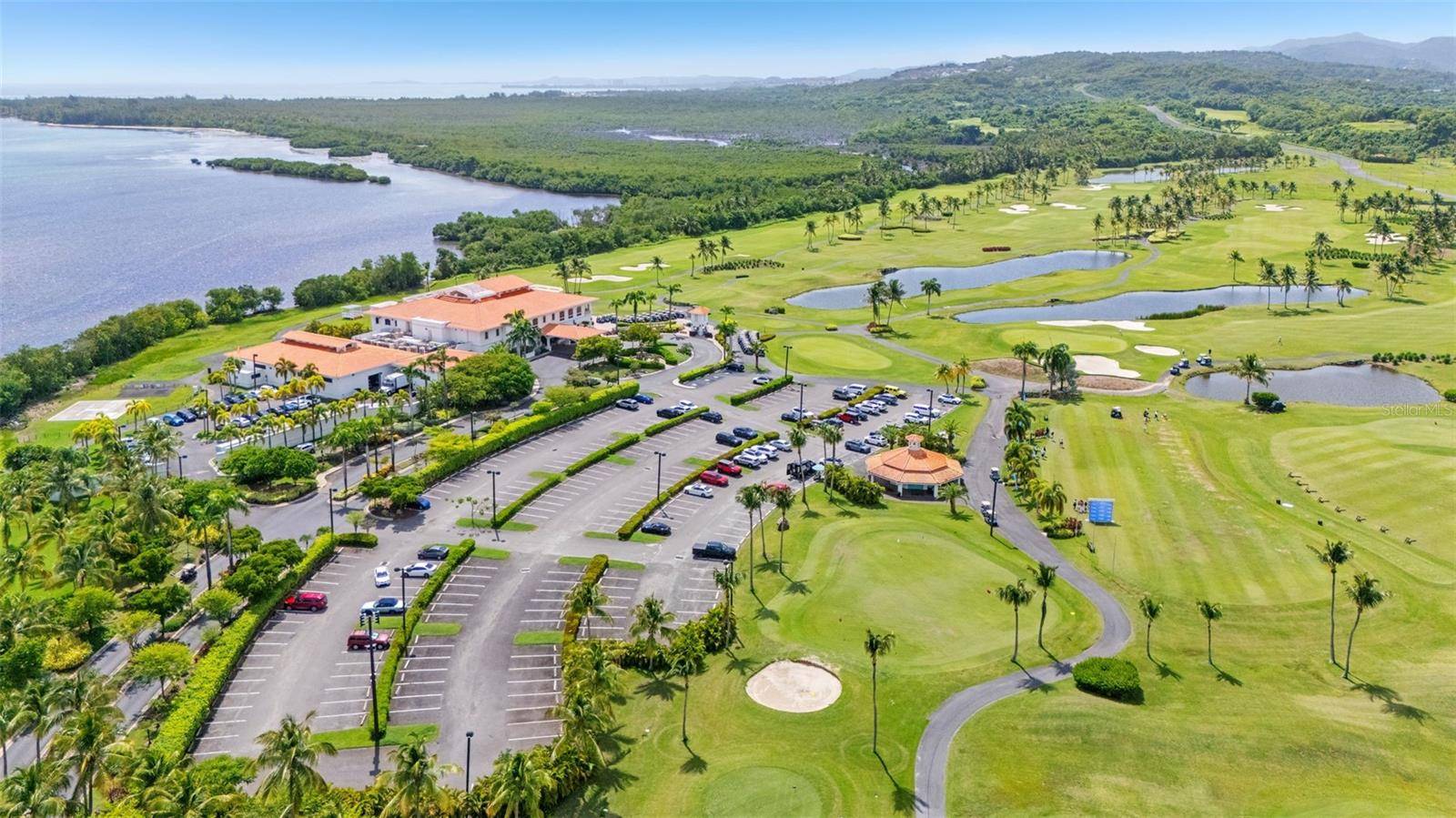 400 COCO BEACH BOULEVARD #G-301, Rio Grande, PR 00745