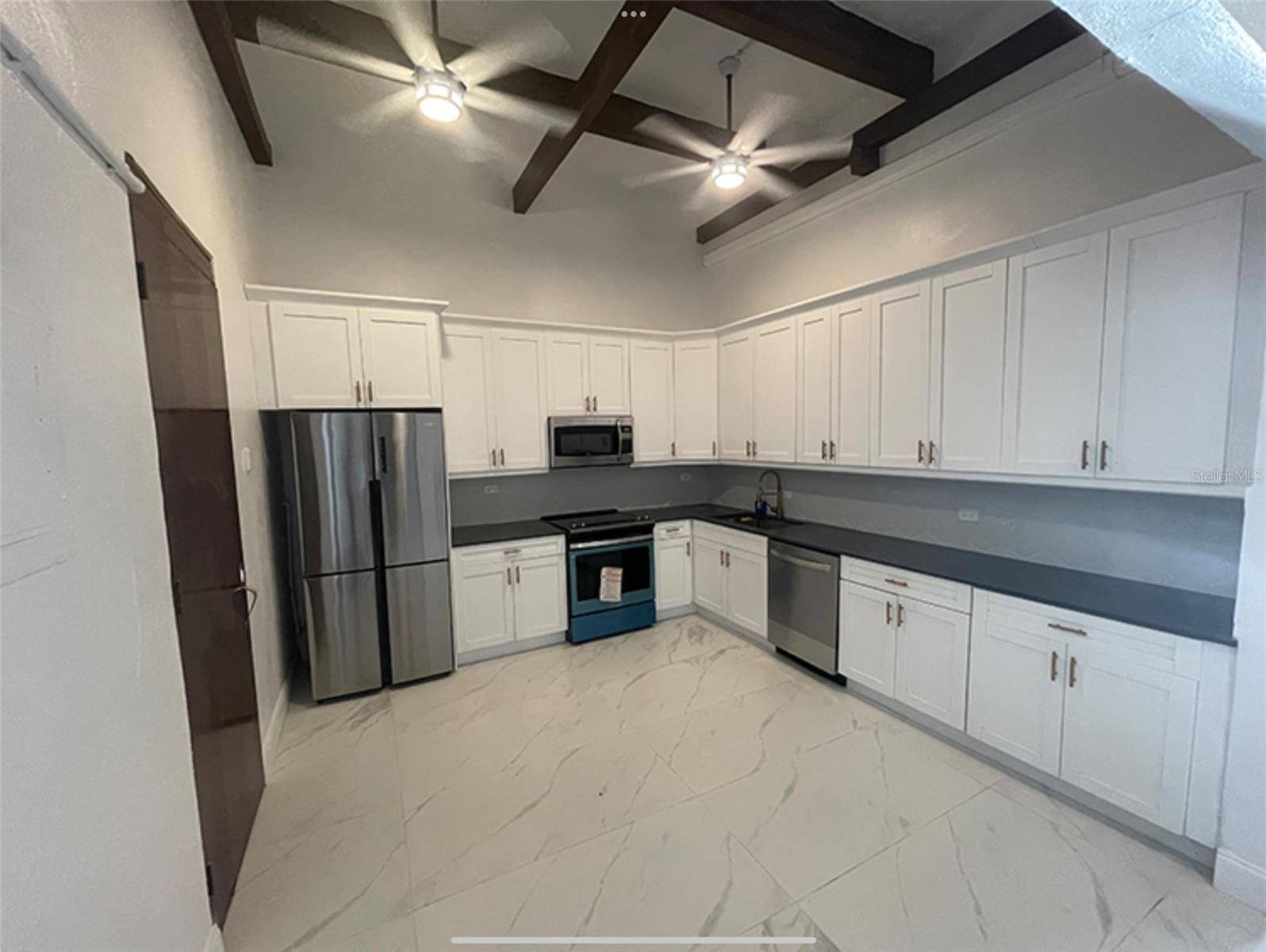9 DEL MERCADO #2, San Juan, PR 00901