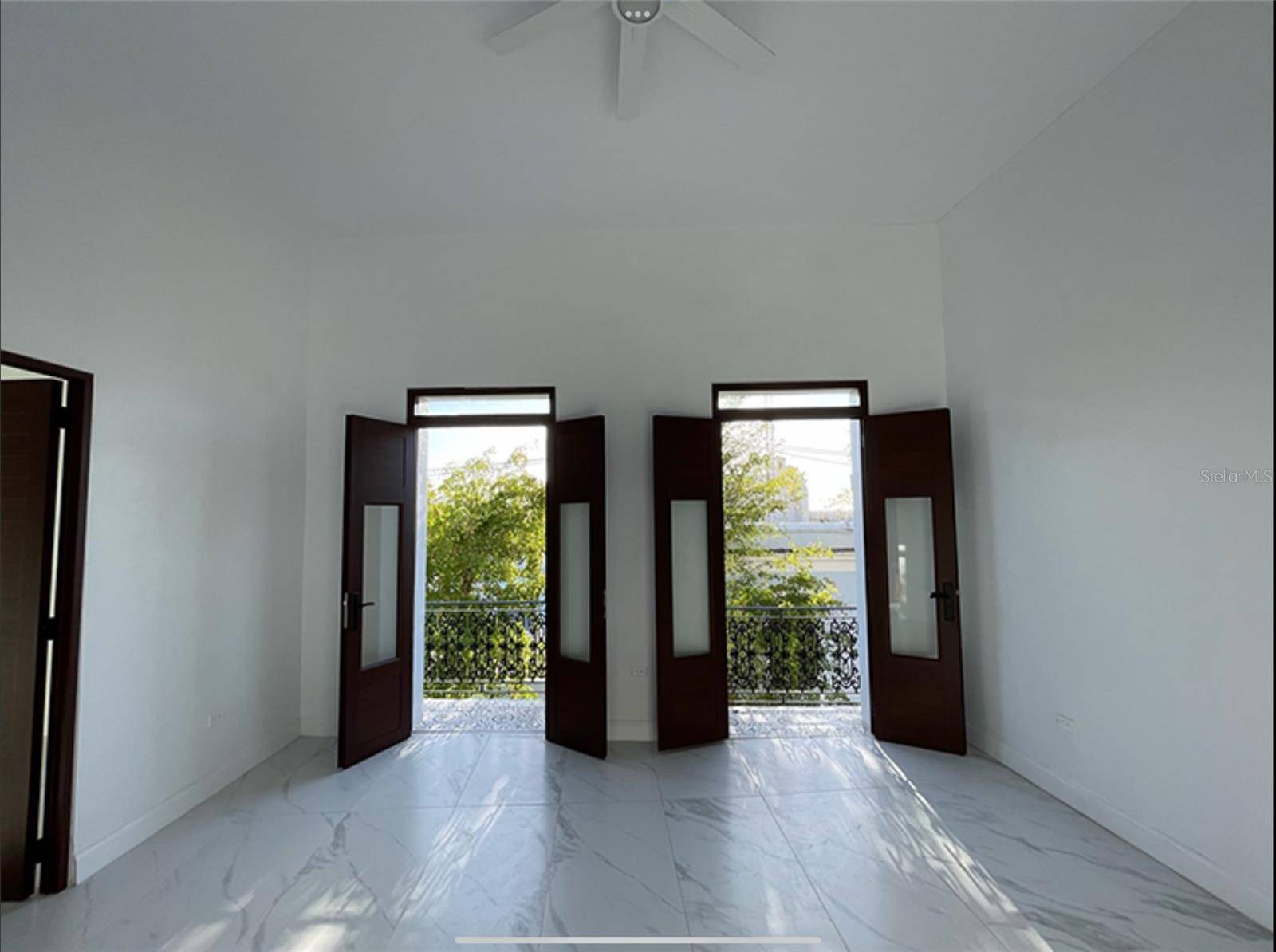 9 DEL MERCADO #3, San Juan, PR 00901