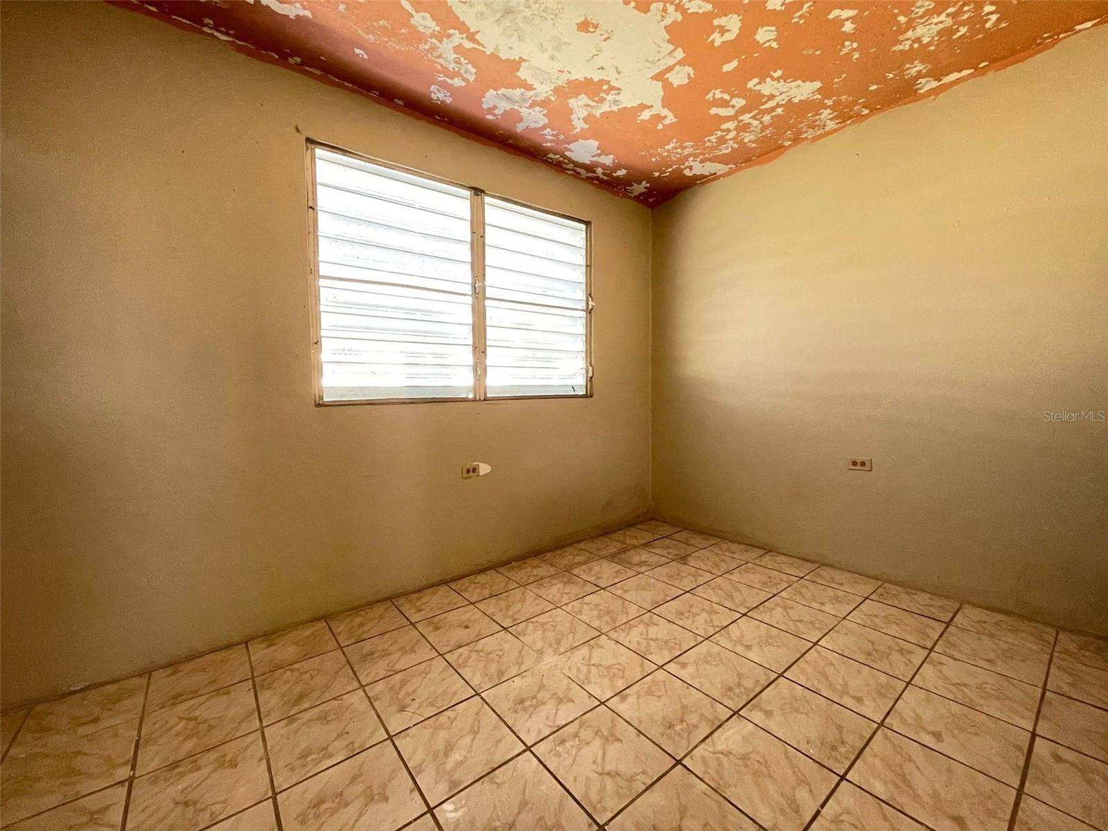 Calle 4 BARRIO EL MANGO, Juncos, PR 00777