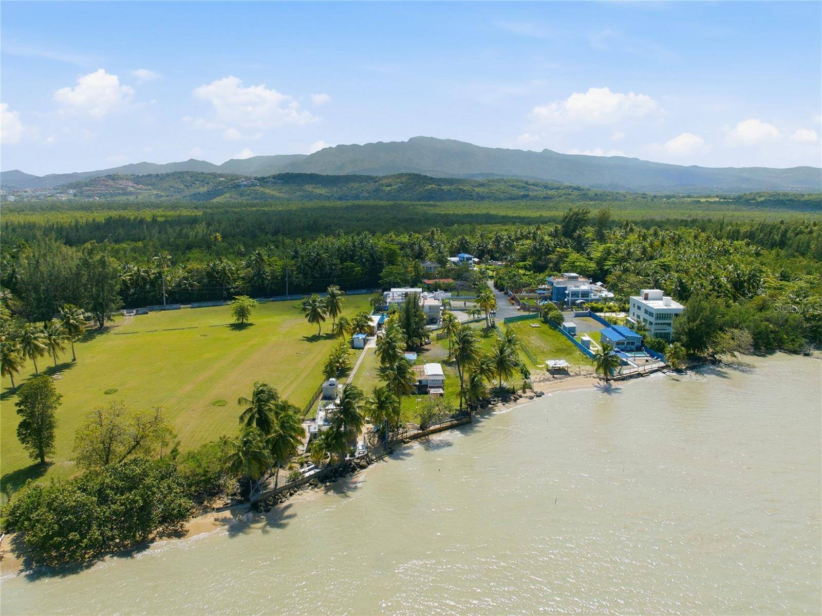 Pr 968k 2.1 int Punta Are LAS PICUAS, Rio Grande, PR 00721