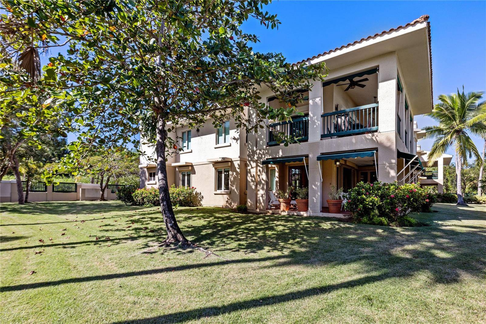 86 LAKE SIDE VILLAS #AB 3, Vega Alta, PR 00692