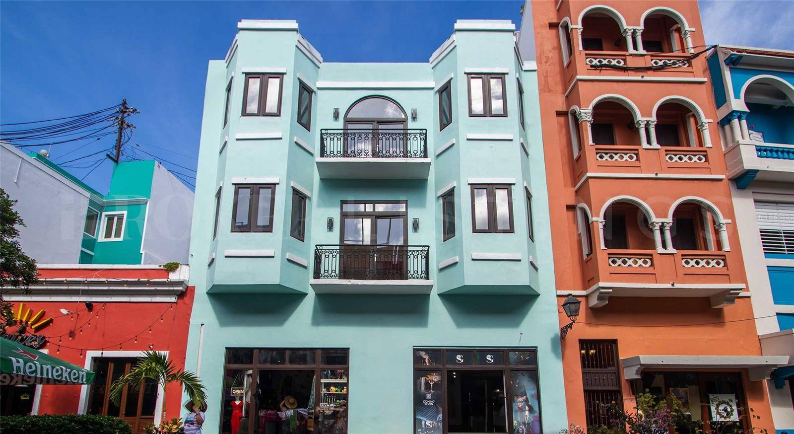 319 RECINTO SUR ST #6, San Juan, PR 00901