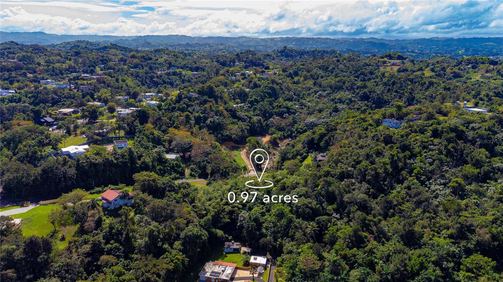 URB. HACIENDAS DEL DORADO CALLE GUAYACAN A30, Toa Alta, PR 00953