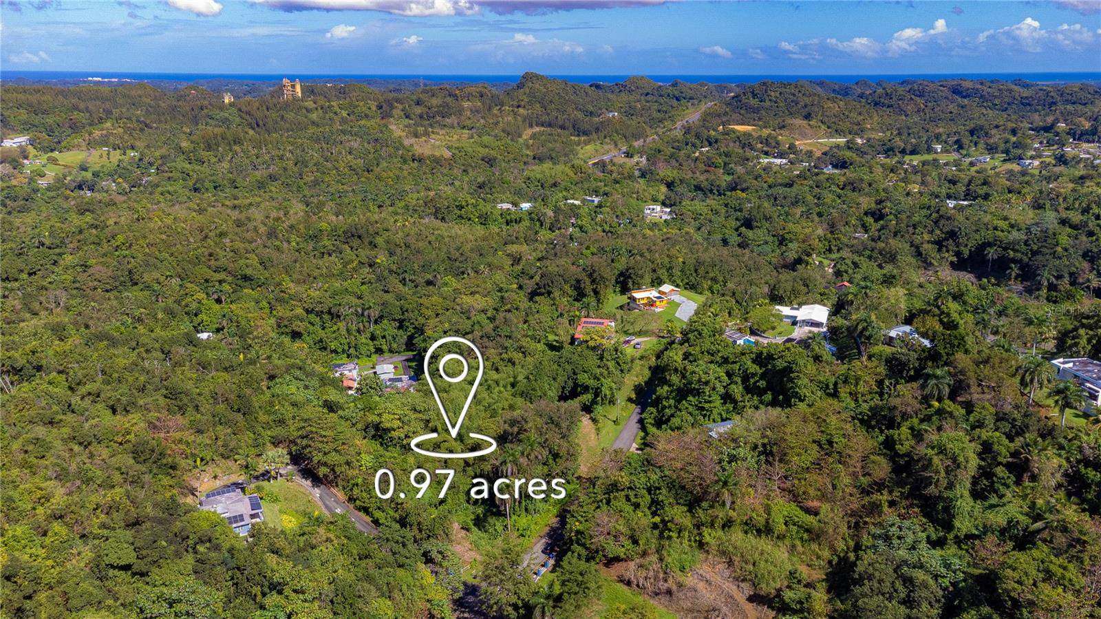 URB. HACIENDAS DEL DORADO CALLE GUAYACAN A30, Toa Alta, PR 00953